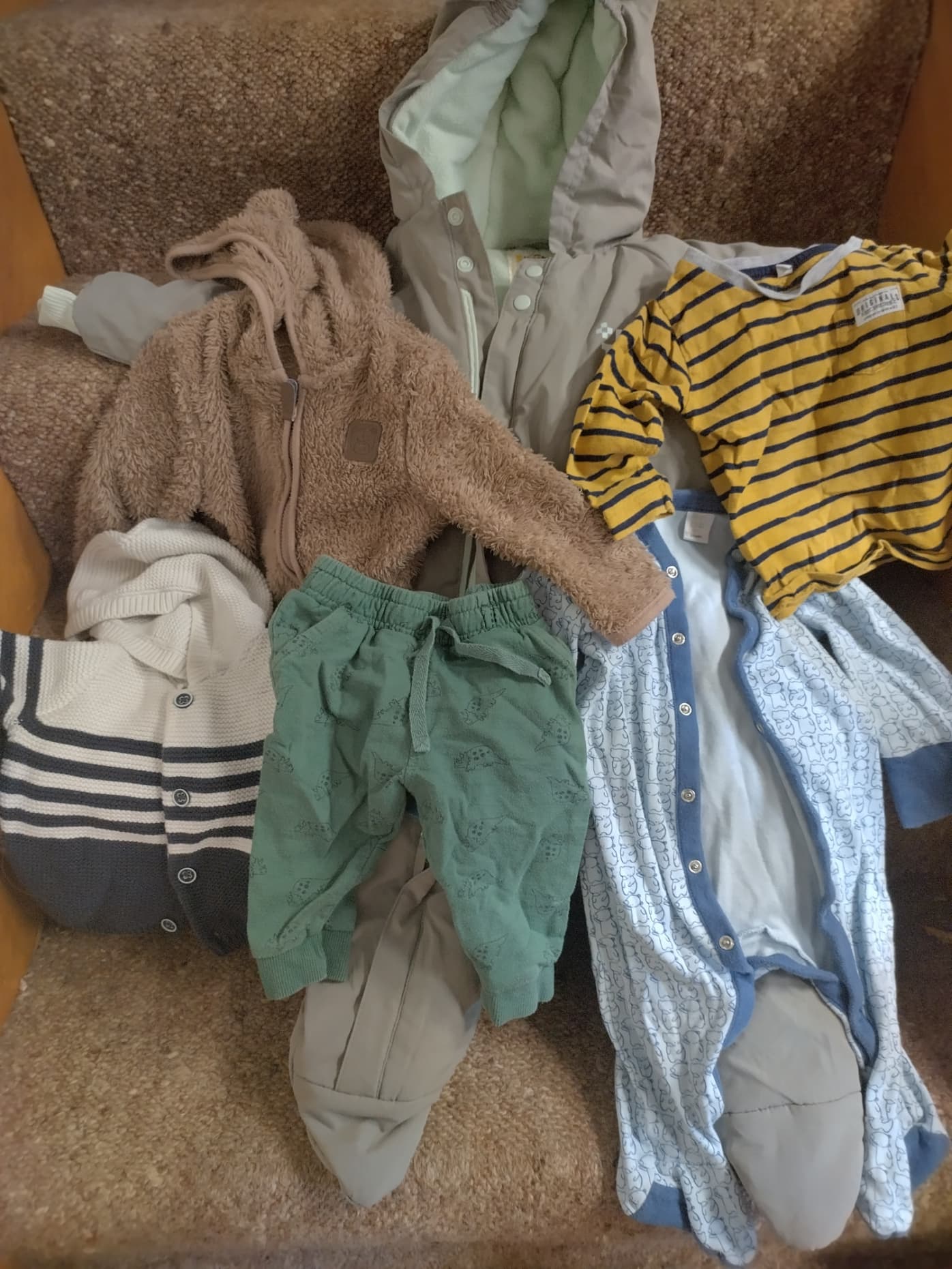 Baby boys clothes (6-9m)