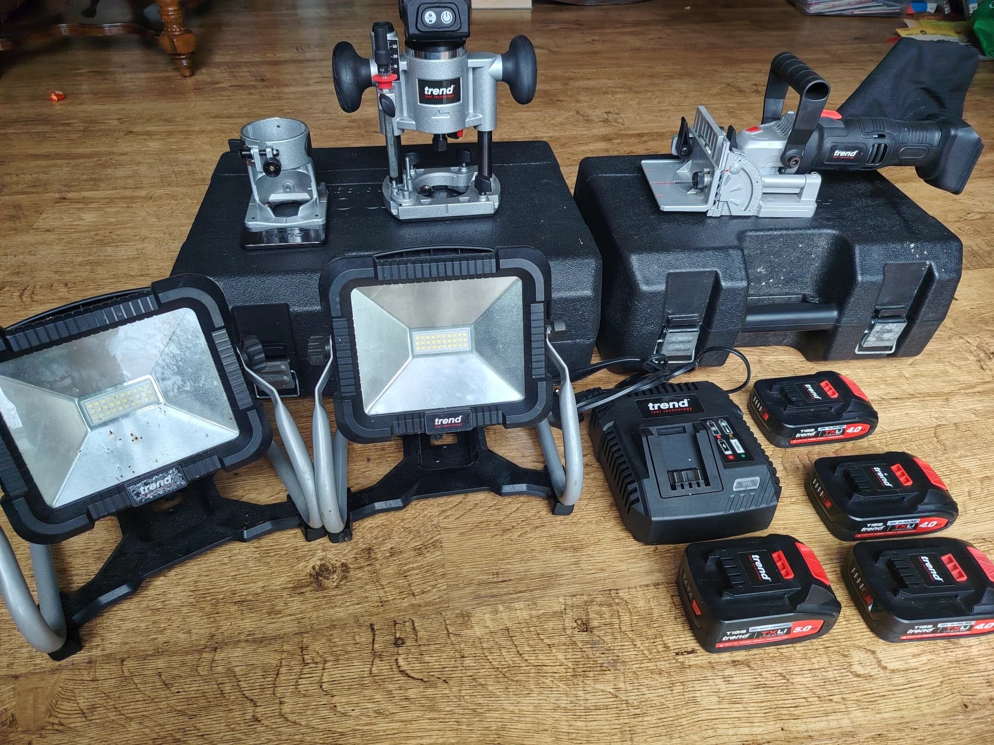 Trend 18V Tool Bundle – Router, Jointer, Lights & Batterie